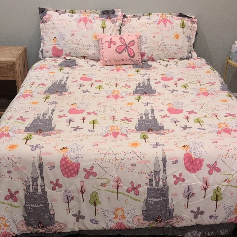 Fairy Tale Castle Comforter Set - Pink and Gray